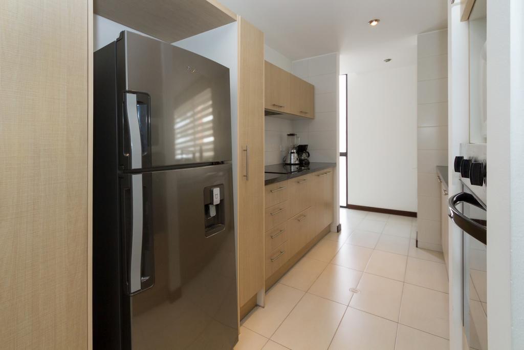 Suites Metropoli Edificio Torino Quito Exterior photo